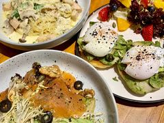 罗勒酱杂菌班尼迪蛋-BE BRIGHT KITCHEN(正佳广场店)