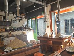 -阿山卓·野生菌火锅·纳西火塘烤肉