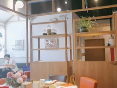 -渝信川菜 · 川味家常菜(财富购物中心店)