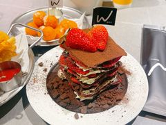 -W COLLECTIVE  DESSERT SHOP