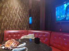 -乐界KTV(虹桥中心店)