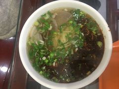 -牛一嘴·兰州牛肉面·大盘鸡(财富中心店)