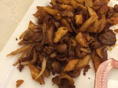 风味馕炒肉-阿拉丁新疆风味餐厅·清真(罗廊巷店)