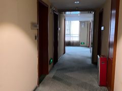 -山水时尚酒店(广州黄埔东路大沙东地铁站店)