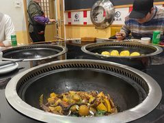 -锅老头海鲜铁锅炖