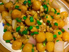 -魏铭鱼头捞饭(晋阳路店)