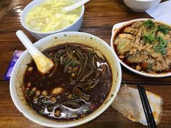 肥肠薯粉-牛王庙(龙华花园店)