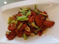小炒黄牛肉-博雅渔港·融合菜(维也纳国际大酒店)
