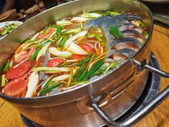 -亮欢寨酸汤鱼(沙冲路店)