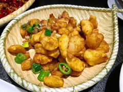 -万重锦·人文川菜馆(骡马市店)