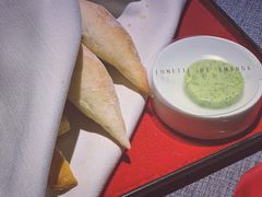 人餐前面包-弦月窗LUNETTE BY AMANDA(复兴路店)