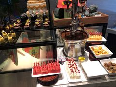 -飨食汇全日制餐厅·昆山皇冠假日酒店(九方店)