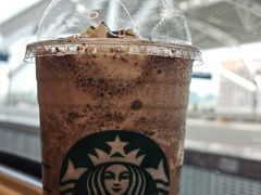 -星巴克(广州南站A18检票口楼上)