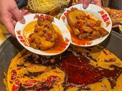 -萍姐火锅·公路夜市(武汉首店)