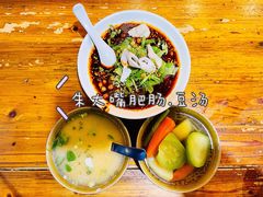 -朱大嘴肥肠血旺(福字街店)