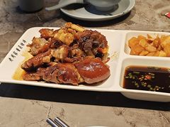 -老周家酱卤猪蹄私房菜(克拉玛依西街店)