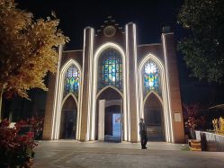 -东方薇婷艺术中心(北外滩店)