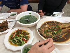 -云鹤鸿大酒店餐饮
