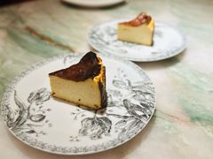 招牌巴斯克黑芝士蛋糕-艾雷牛排馆 LA.Prime Steakhouse