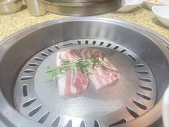 原味厚猪五花-安又胖韩国烤肉(美罗城店)