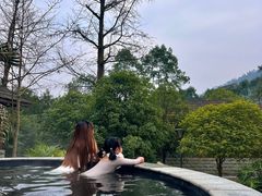 -中铁花水湾温泉酒店(大邑店)