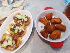 -必胜客(阿诗玛店)
