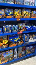 -逝水玩具折扣店