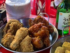 -BHC炸鸡(明洞总店)