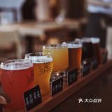 网红街的精酿餐酒吧