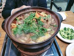 红焖羊腩煲-兄弟龙虾(胜太路总店)