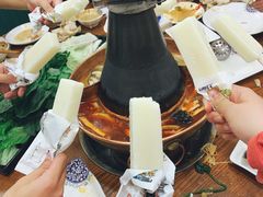 -楼外楼大刀肉传统火锅居(博学路店)