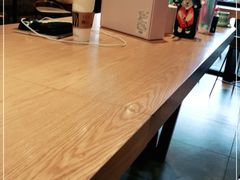 -星巴克臻选(深圳金光华店)