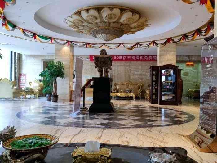 铂金丽宫(二环北路店)-"可以团购,价格还算很实惠的,真心的不错,.