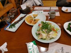 -青瓦餐厅·生鱼片·韩园烤肉(西塔店)