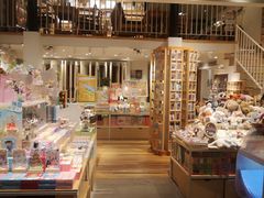 -猫的天空之城概念书店(苏州平江店)