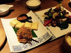 -云海肴·汽锅鸡·云南菜(天山百盛优客店)