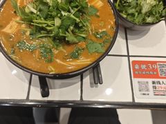 -肥汁米蘭香港米线(长宁来福士店)