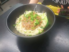杂酱面-丽影重庆小面(定西路店)