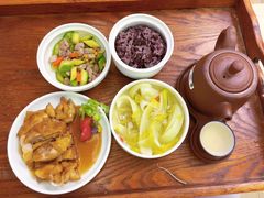 -雪梅月子中心(华侨城店)