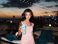 -FINNS Beach Club