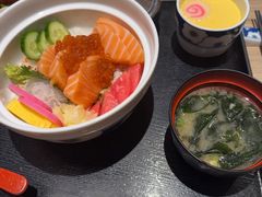 -小山日本料理(兴业太古汇店)