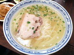 枫镇大肉-同得兴 Since·1995 传统苏式面馆(嘉馀坊店)