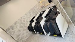 -PE SALON 