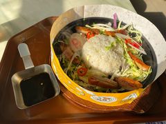 新奥尔良鸡腿排饭-豪客来牛排(中央花苑店)