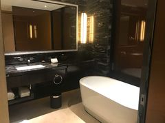 -中山利和希尔顿酒店