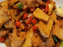 -钟掌勺忘不了地道湘菜(新天地假日广场店)