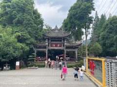 -凤栖山