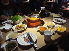 -尚品小土屋涮毛肚(李沧万达店)
