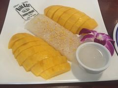 -Dang restaurant (patong phuket)