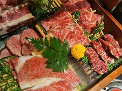 -山川小町·极番烧肉(新地假日广场店)